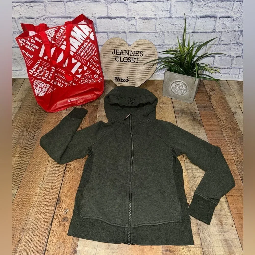 Lululemon Scuba Hoodie *Light Cotton Fleece Heathered Camo Green size 6